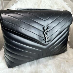 Saint Laurent Large Loulou